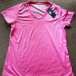 Woman’s under armor T-shirt